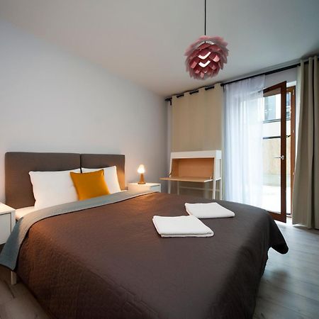 פוזנן Very Berry - Maratonska 3 - Business Apartment, Garden, Check In 24H מראה חיצוני תמונה