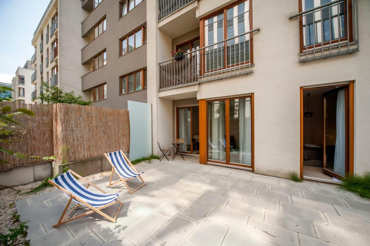 פוזנן Very Berry - Maratonska 3 - Business Apartment, Garden, Check In 24H מראה חיצוני תמונה