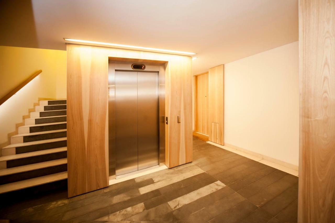 פוזנן Very Berry - Maratonska 3 - Business Apartment, Garden, Check In 24H מראה חיצוני תמונה